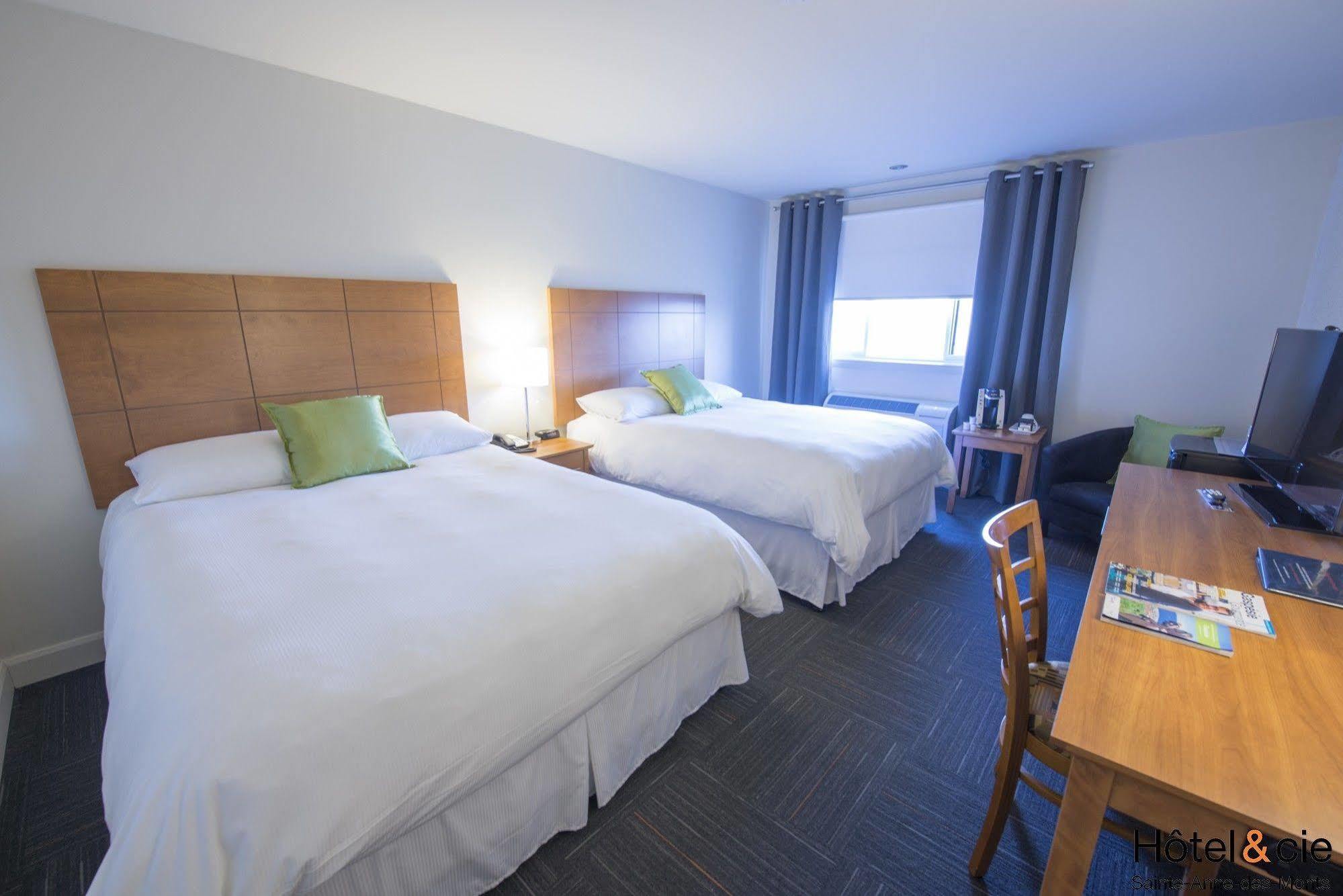 Hôtel&cie Sainte Anne-des-Chênes Extérieur photo